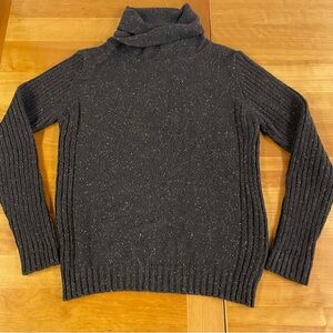 Green Coast brown speckled sweater small/medium